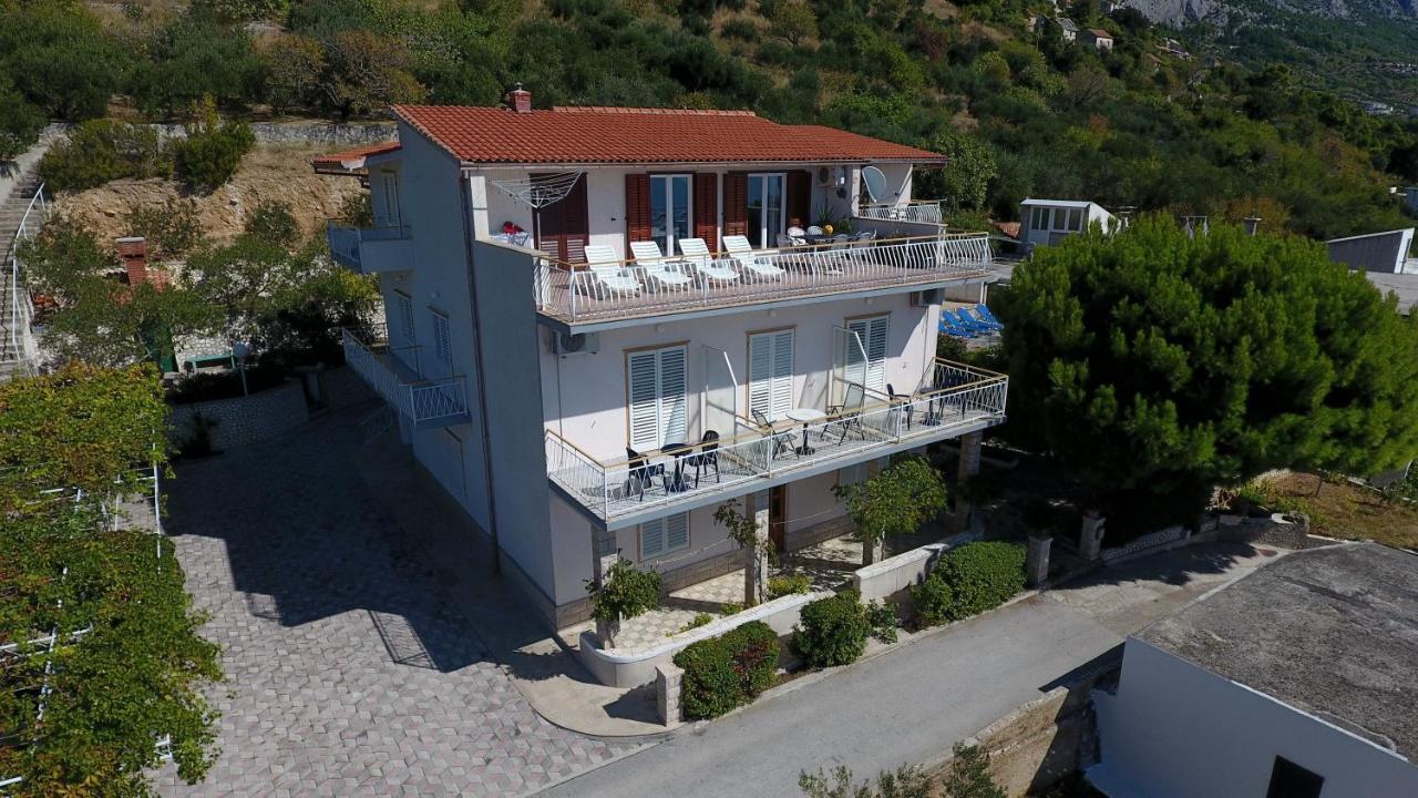 Apartments Asija Brela Εξωτερικό φωτογραφία